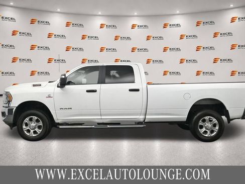 Used 2023 RAM 2500 Big Horn w/ Level 1 Equipment Group AWD/4WD image 2
