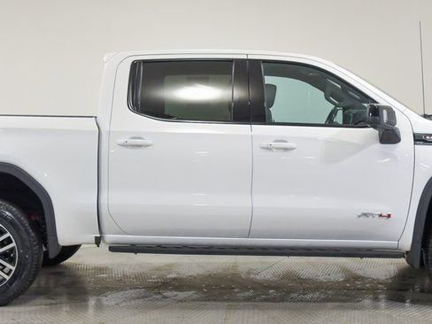 Used 2022 GMC Sierra 1500 AT4 w/ AT4 Premium Package image 12