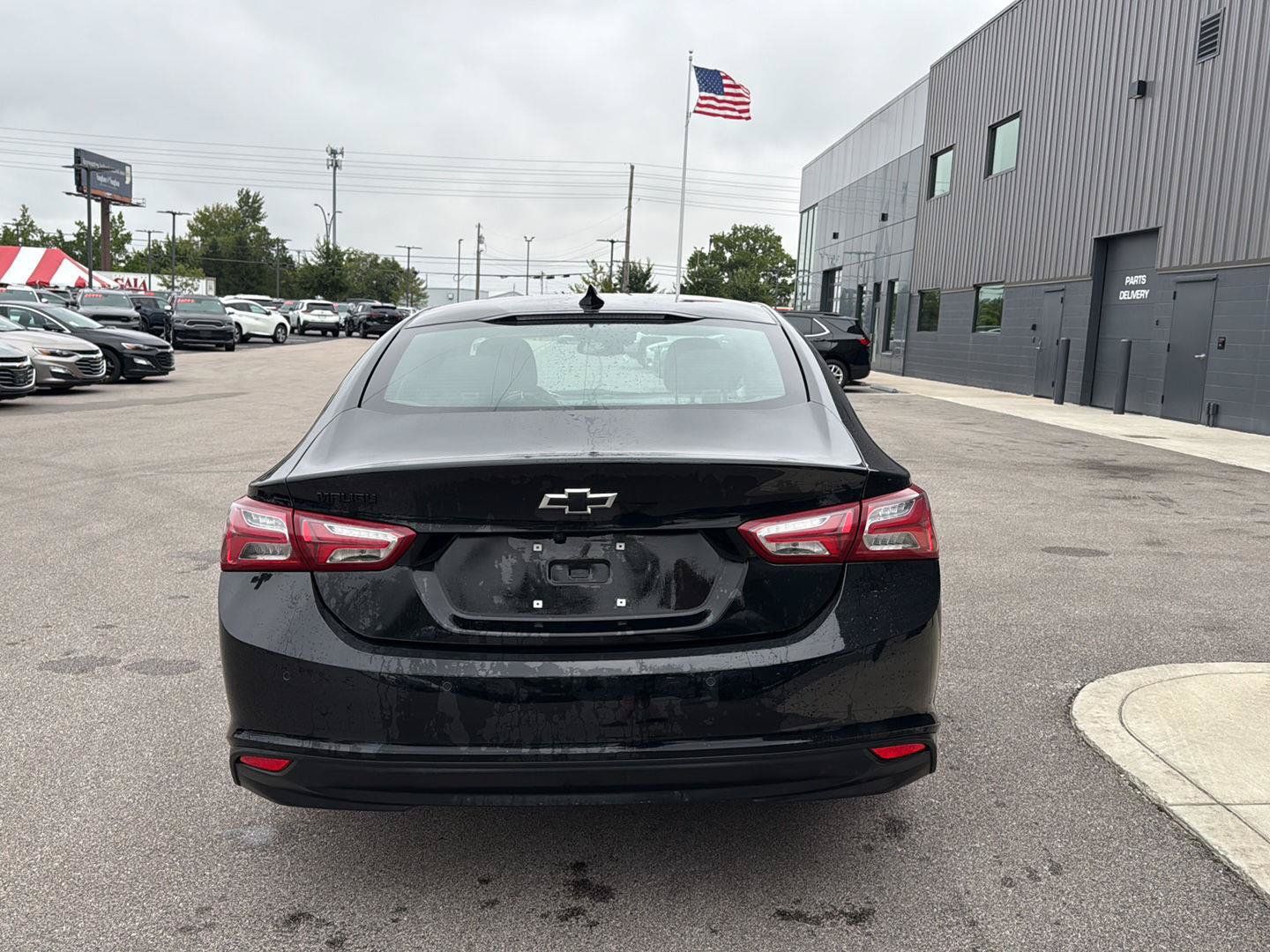 Used 2024 Chevrolet Malibu LT w/ Midnight Edition FWD image 4