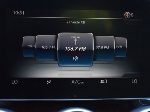 Used 2017 Mercedes-Benz C 300 4MATIC Sedan w/ Premium 3 Package image 20