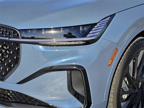 New 2026 Lincoln Nautilus Black Label w/ Jet Appearance Package image 8