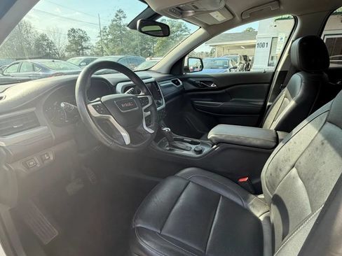 Used 2017 GMC Acadia SLT FWD image 9