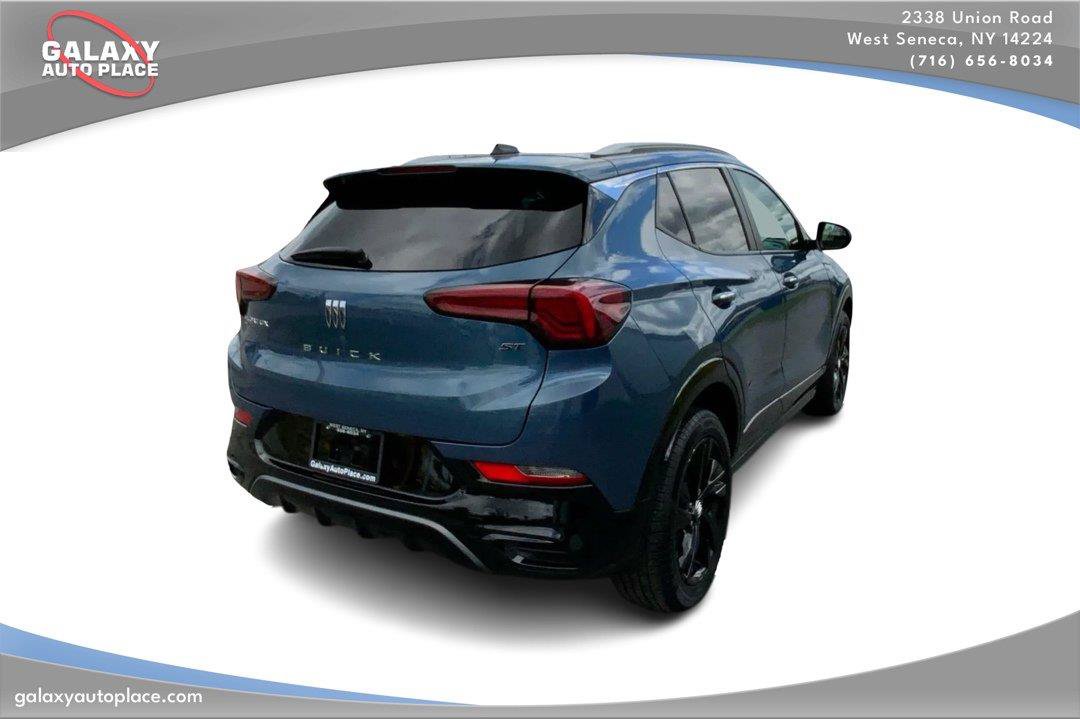 Used 2024 Buick Encore GX Sport Touring AWD/4WD image 5