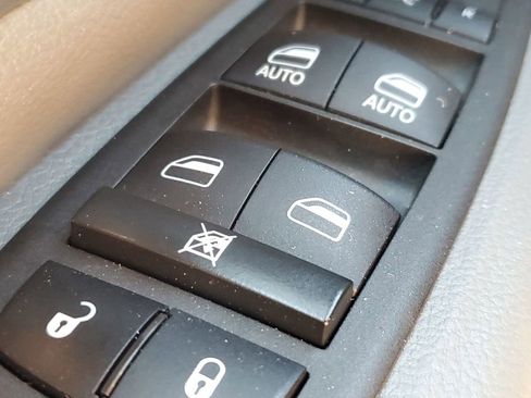 Used 2022 RAM 1500 Big Horn image 35