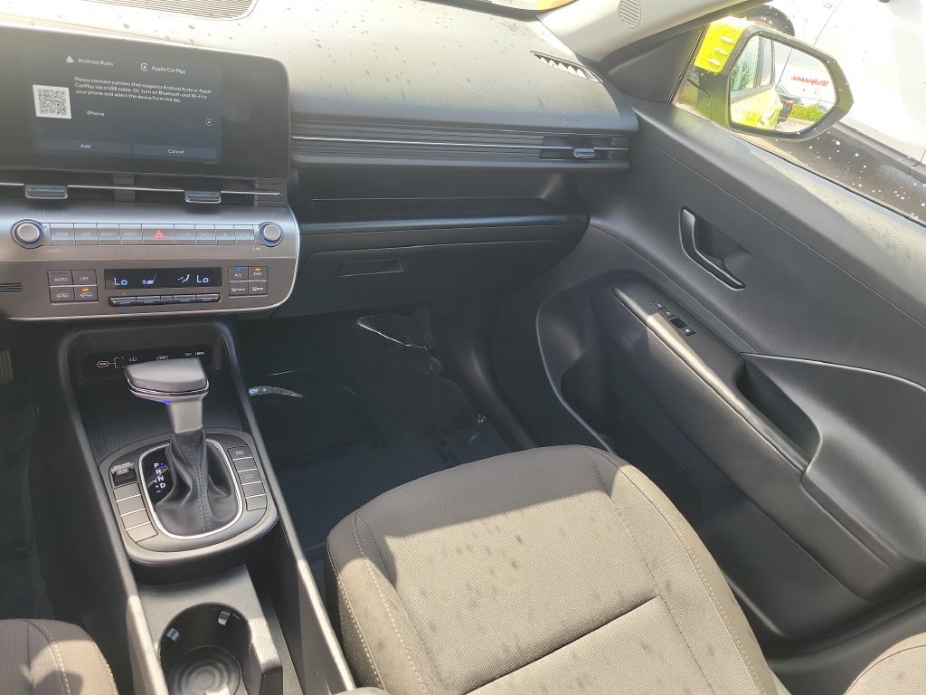 Used 2024 Hyundai Kona SEL FWD image 28