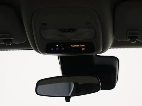 Used 2024 Buick Encore GX Preferred image 24