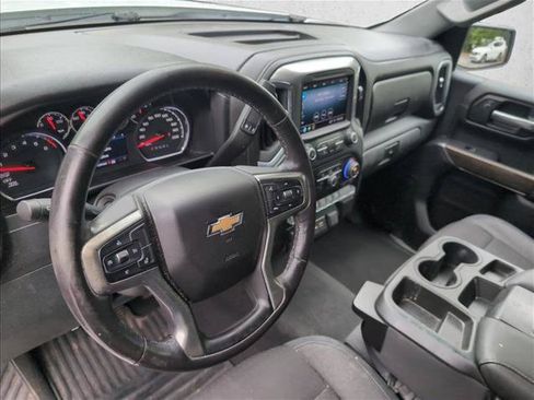 Used 2020 Chevrolet Silverado 1500 LT w/ True North Edition AWD/4WD image 8