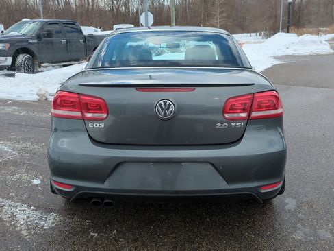 Used 2013 Volkswagen Eos Executive image 7