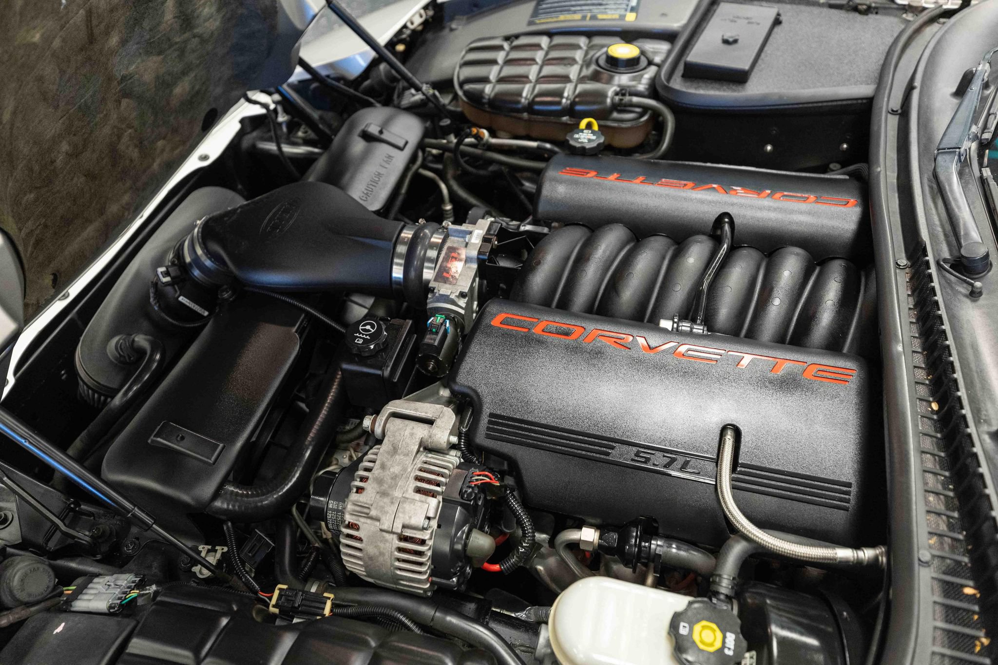 Used 2004 Chevrolet Corvette Convertible w/ Preferred Equipment Group RWD image 13