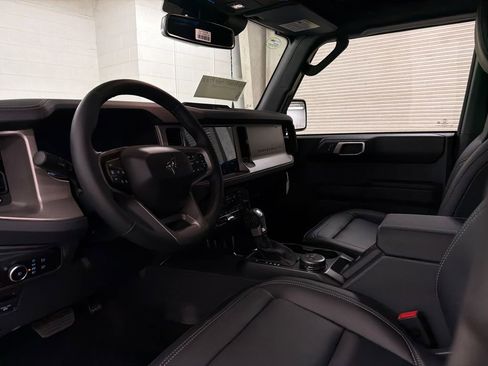 New 2026 Ford Bronco Outer Banks image 6