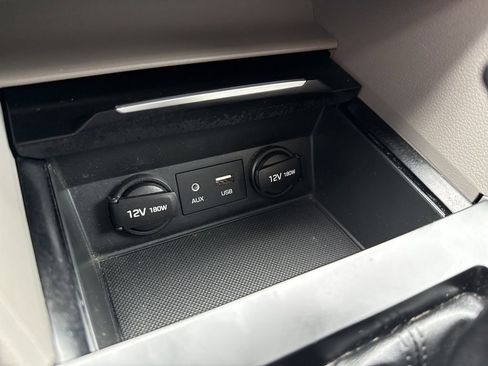 Used 2018 Hyundai Elantra SEL image 33