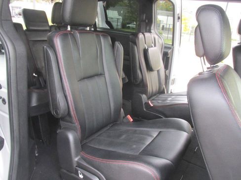 Used 2019 Dodge Grand Caravan GT FWD image 55