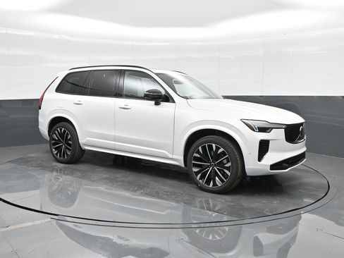 New 2026 Volvo XC90 B6 Ultra w/ Protection Package Premier image 1