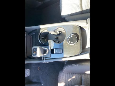 New 2026 Nissan Rogue SV image 18