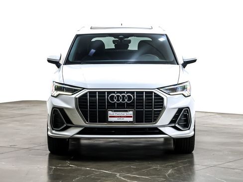 Used 2025 Audi Q3 2.0T Premium Plus w/ Premium Plus Package image 4