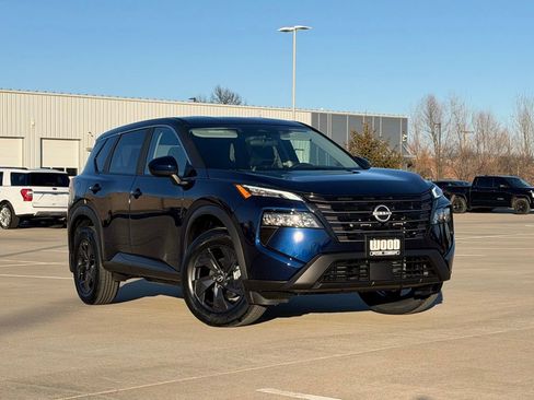 New 2026 Nissan Rogue SV w/ Cold Weather Package image 1
