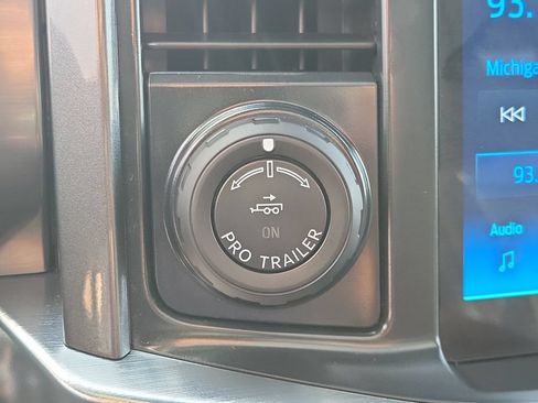 Certified 2023 Ford F150 Lariat w/ Equipment Group 502A High AWD/4WD image 34