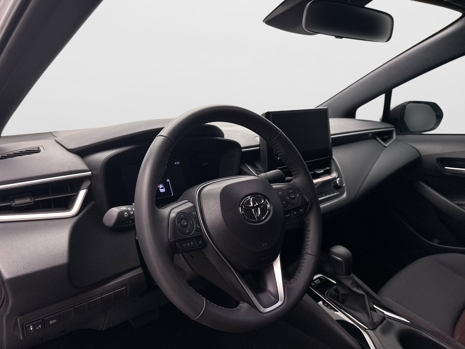 Used 2026 Toyota Corolla SE FWD image 10