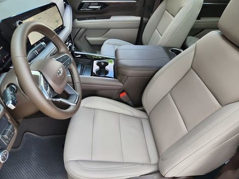 New 2026 Chevrolet Tahoe Z71 w/ Comfort Package AWD/4WD image 10