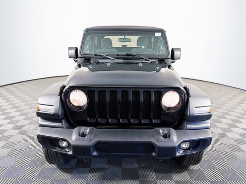 Used 2022 Jeep Wrangler Sport image 2
