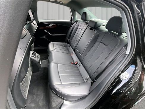 Used 2023 Audi A4 2.0T Premium image 22