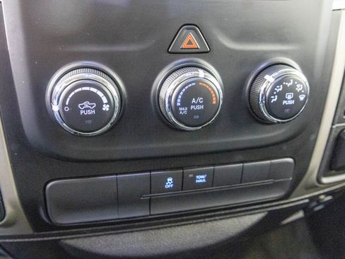 Used 2015 RAM 1500 Big Horn image 24