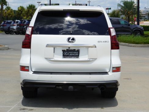 Certified 2023 Lexus GX 460 Premium AWD/4WD image 7