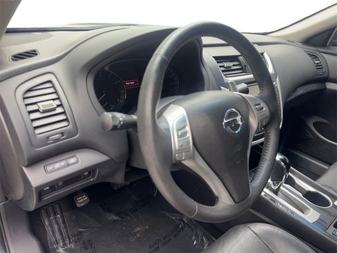 Used 2016 Nissan Altima 3.5 SL image 50
