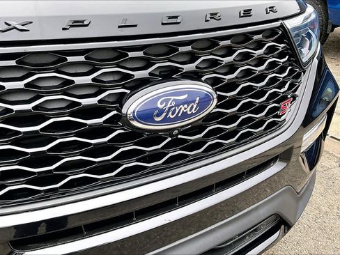 Used 2022 Ford Explorer ST w/ Equipment Group 401A image 29