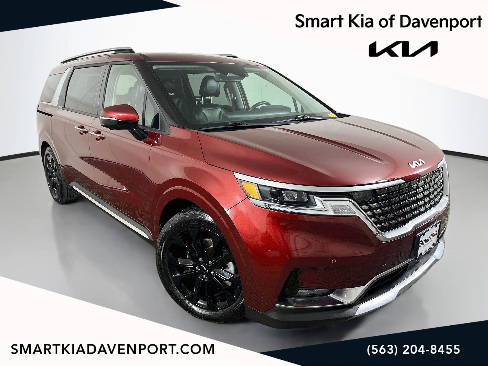 Used 2022 Kia Carnival SX FWD image 1