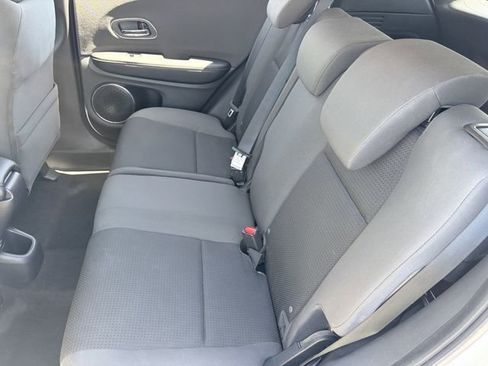 Used 2022 Honda HR-V EX image 18