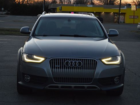 Used 2015 Audi A4 Premium Plus w/ Technology Package image 3