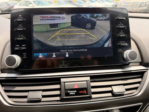 Used 2021 Honda Accord LX image 36