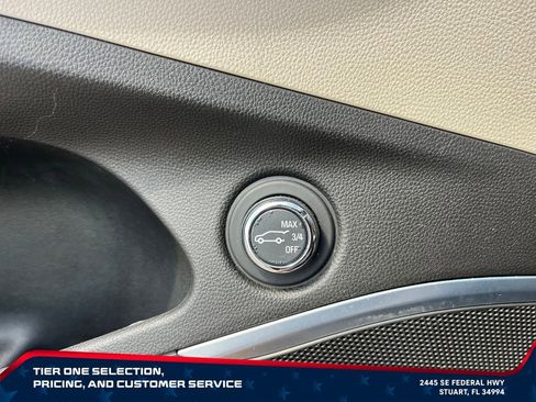 Used 2018 Buick Enclave Premium FWD image 17