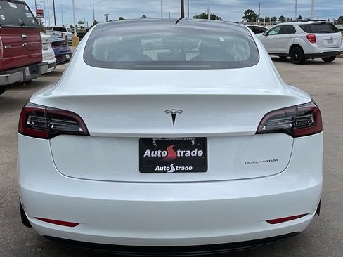 Used 2018 Tesla Model 3 Long Range AWD/4WD image 11