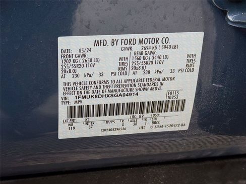 Used 2025 Ford Explorer Active w/ Active Comfort Package AWD/4WD image 40