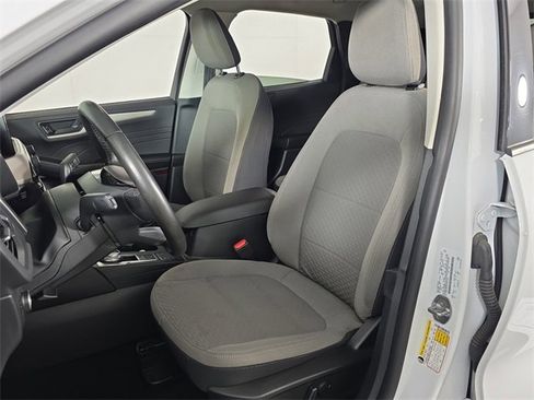 Certified 2022 Ford Escape SE w/ SE Sport Appearance Package image 16