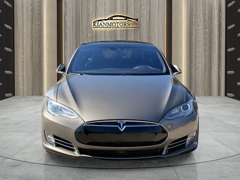 Used 2015 Tesla Model S 70D image 7