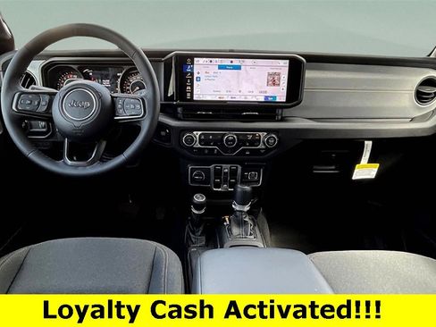 New 2025 Jeep Gladiator Sport image 15