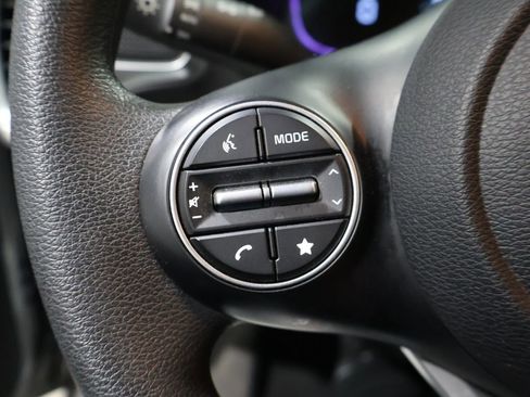 Used 2024 Kia Soul LX w/ Option Group 015 image 32