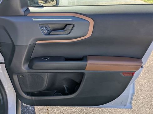 Used 2023 Ford Bronco Sport Outer Banks w/ Tech Package image 39