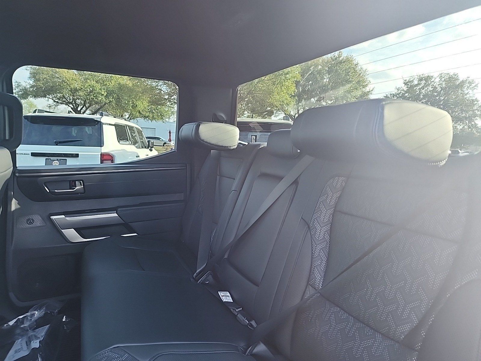 New 2025 Toyota Tundra SR5 w/ SR5 Premium Package AWD/4WD image 24