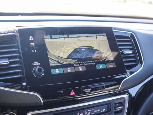 Used 2023 Honda Passport Elite image 22