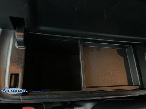 Used 2022 Toyota Prius XLE AWD/4WD image 19