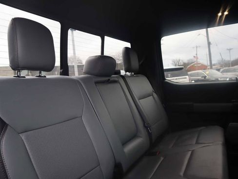 Used 2023 Ford F150 Lightning Lariat image 10