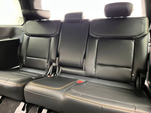 Used 2025 Ford Expedition Tremor AWD/4WD image 41