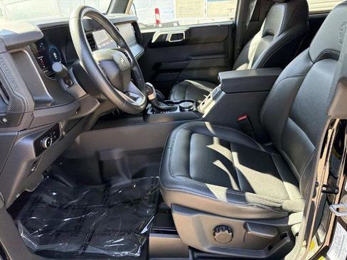 Certified 2025 Ford Bronco Badlands image 17