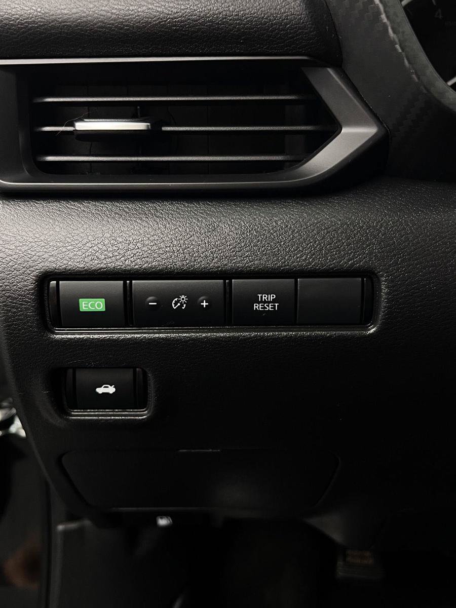 Used 2024 Nissan Sentra S FWD image 24