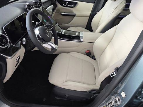 New 2026 Mercedes-Benz GLC 300 image 6