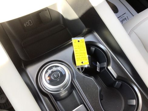 New 2026 Ford Explorer Active w/ Active Comfort Package image 21